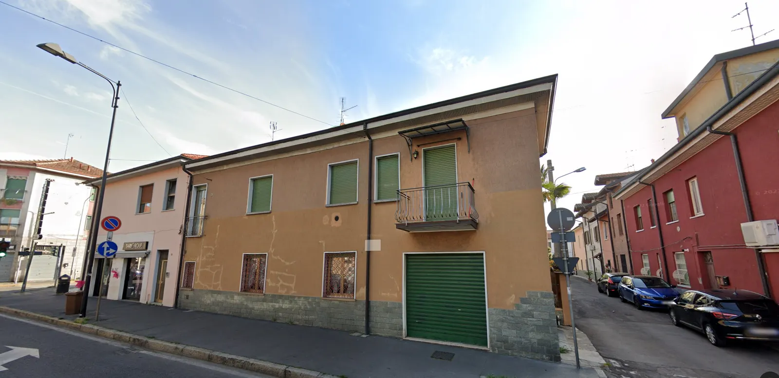Facciate rinnovate in via Francesco Cilea, Milano